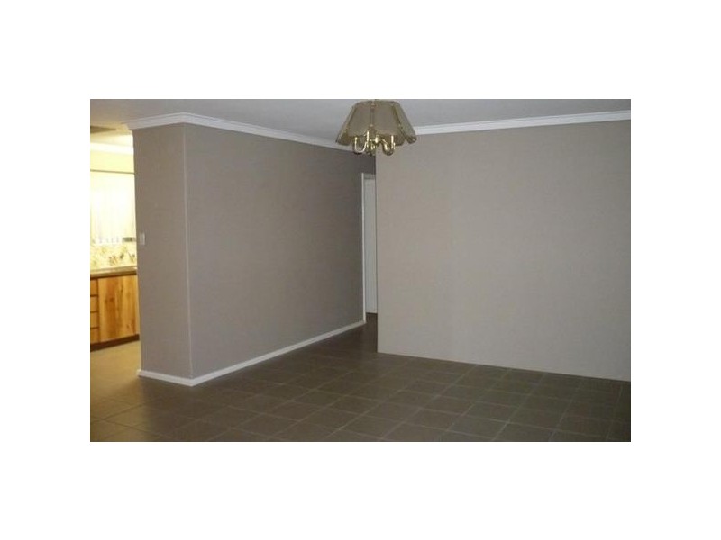 2/24-26 Avenell Road, Bayswater WA 6053