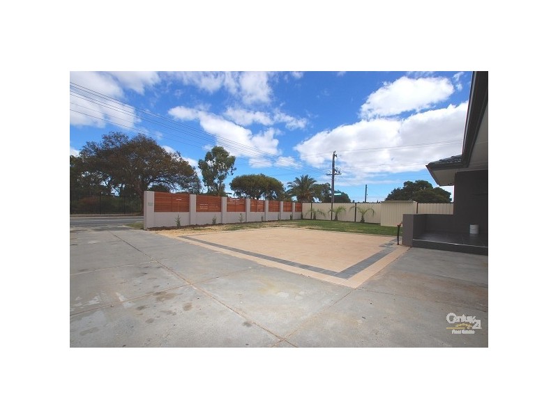 1 Markham Way, Balga WA 6061