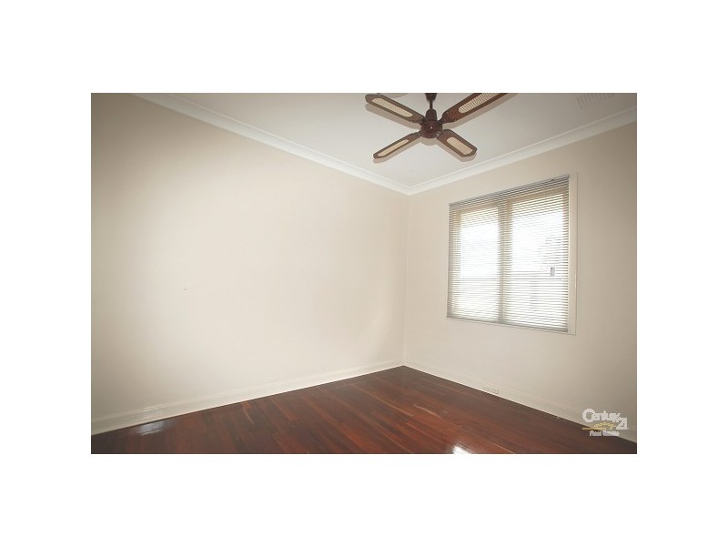 1 Markham Way, Balga WA 6061