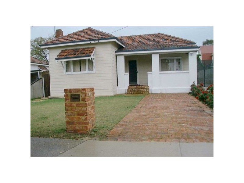 32 Toowong Street, Bayswater WA 6053