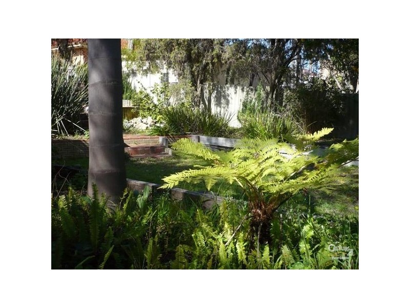 14 Henrietta Street, Bayswater WA 6053