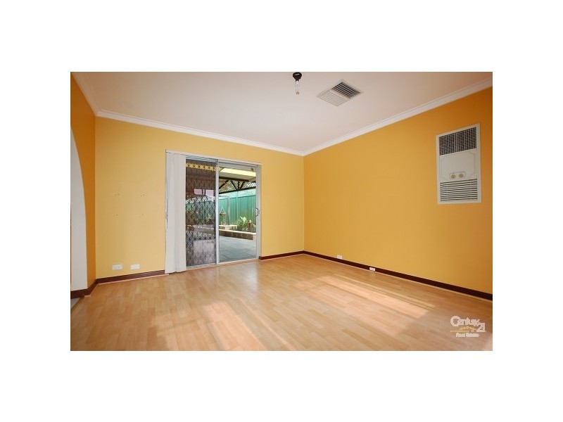 4 Cheviot Place, Dianella WA 6059