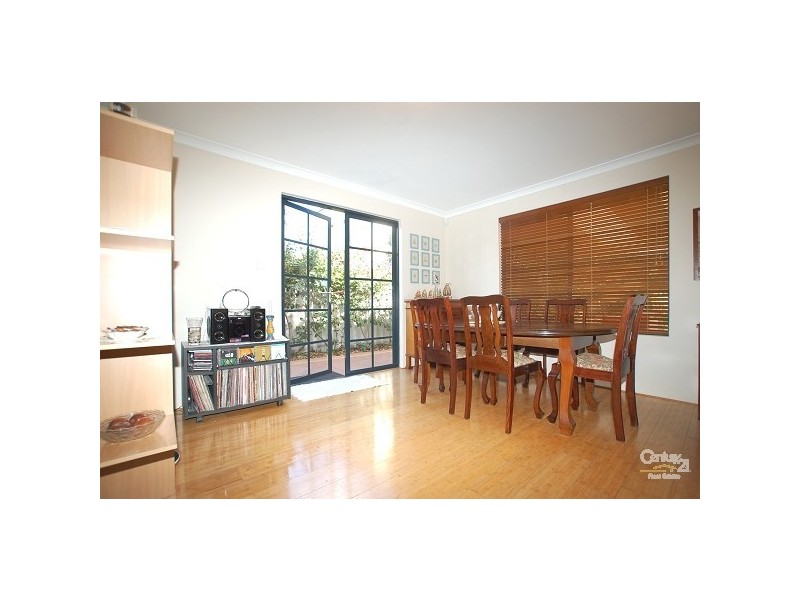 9 Lockwood Street, Yokine WA 6060