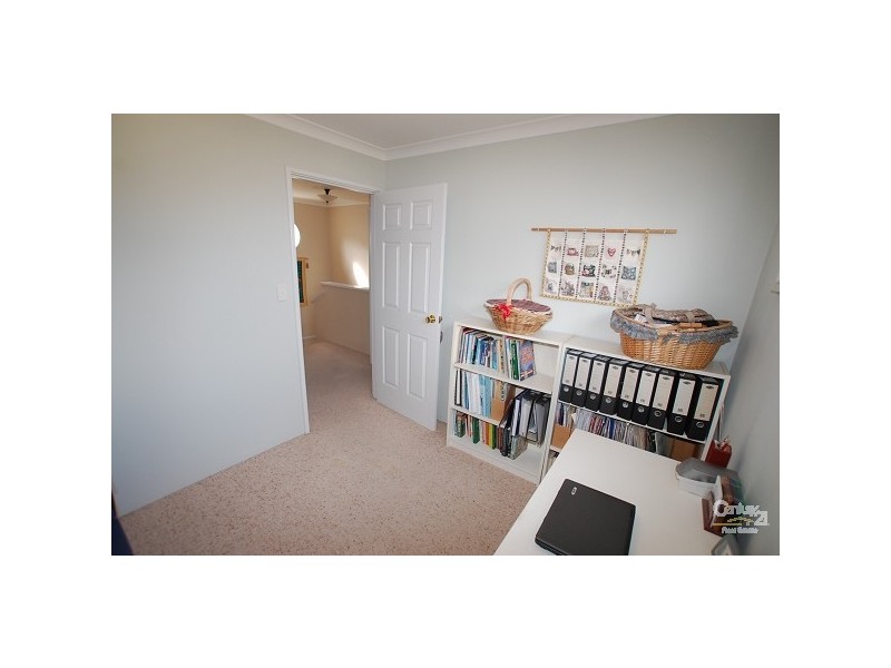 9 Lockwood Street, Yokine WA 6060