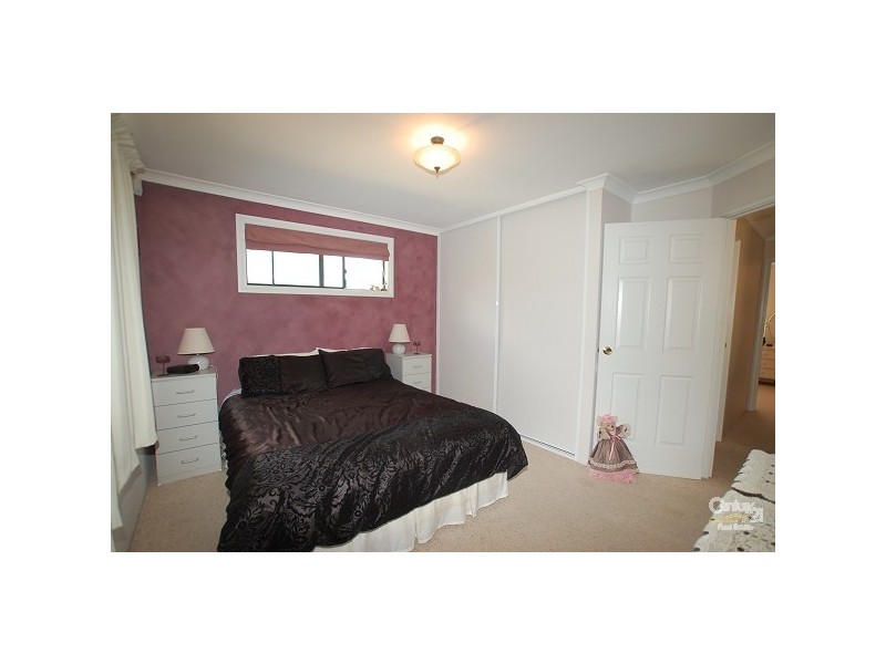 9 Lockwood Street, Yokine WA 6060