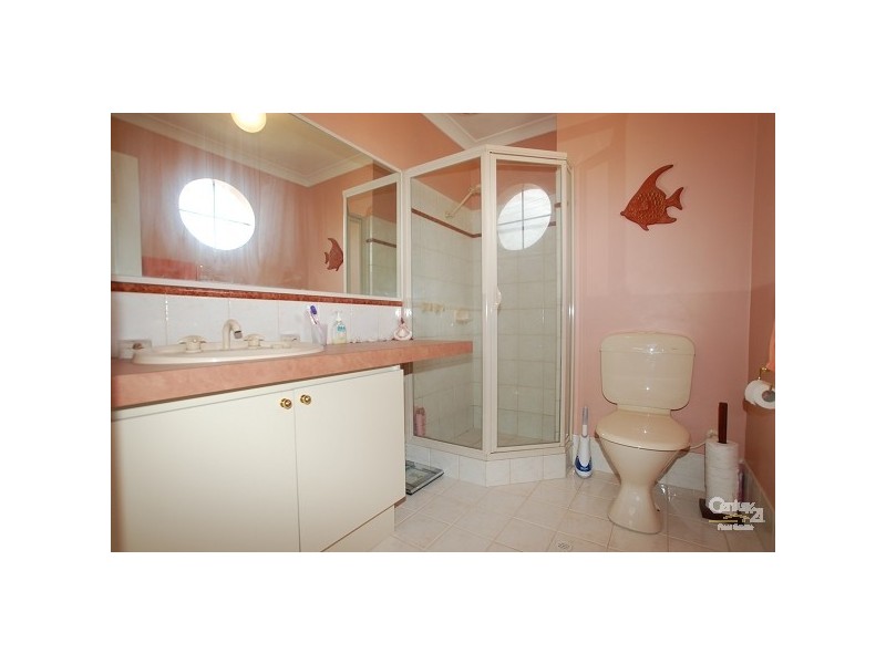9 Lockwood Street, Yokine WA 6060