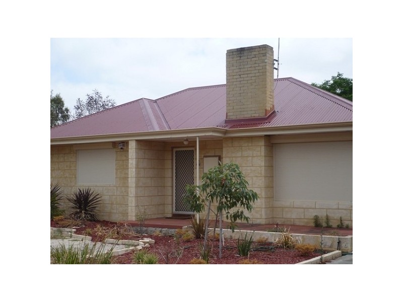 21 Wade Street Embleton, Embleton WA 6062