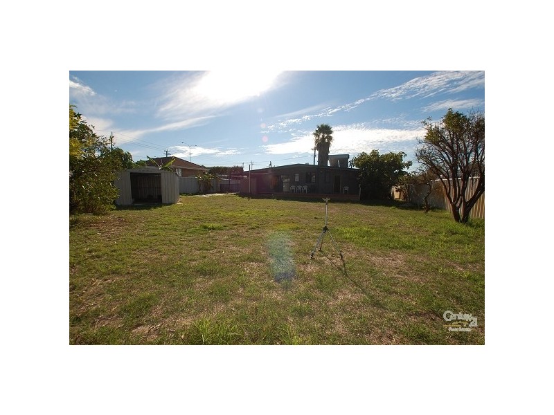 89 Rosher Road, Lockridge WA 6054