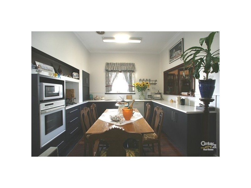 13 Toowong Street, Bayswater WA 6053