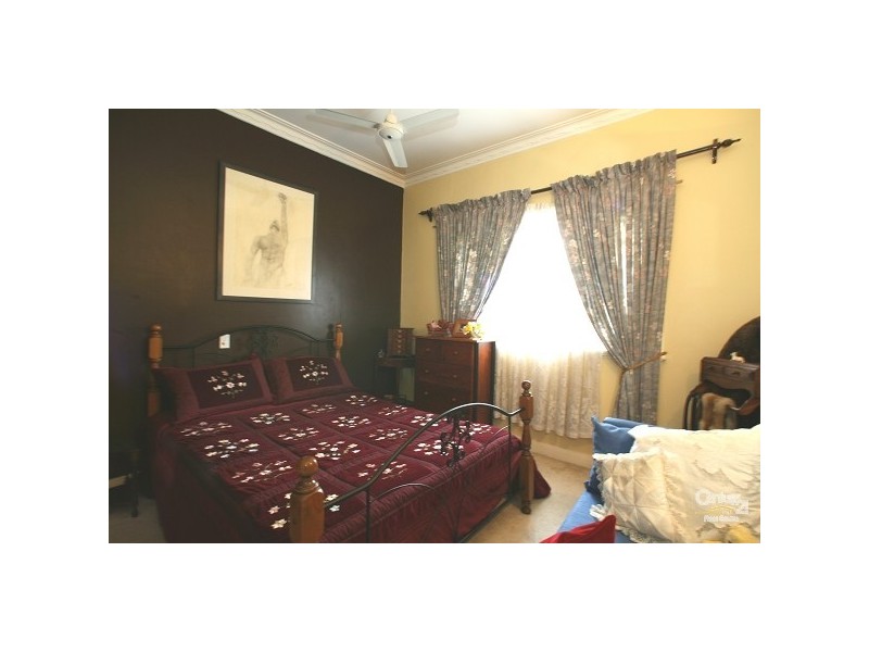 13 Toowong Street, Bayswater WA 6053