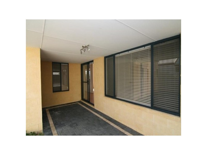 68 Wright Crescent, Bayswater WA 6053