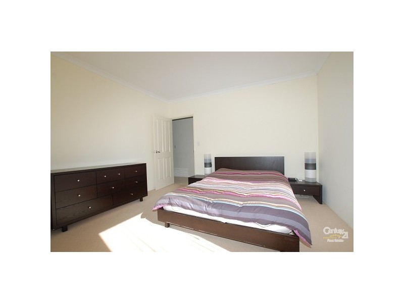 18a Myimbar Way, Nollamara WA 6061