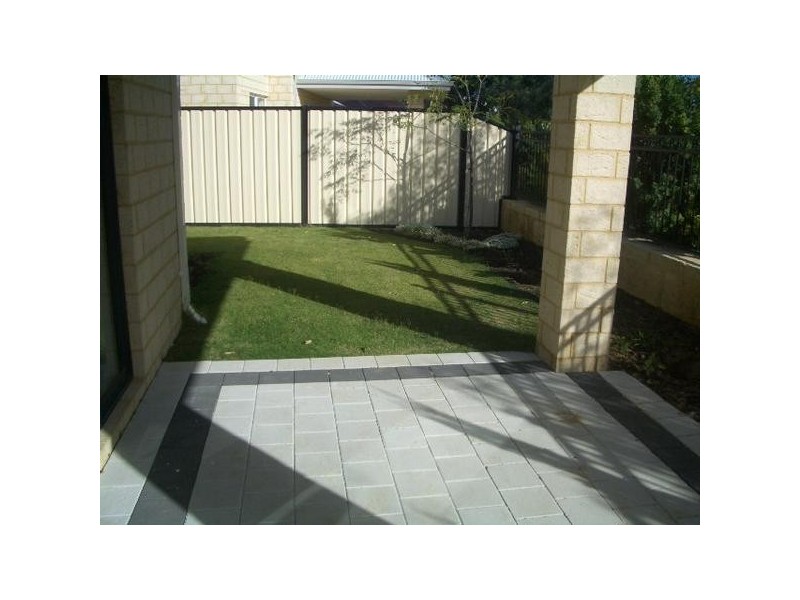 21 Yaroomba Place, Clarkson WA 6030