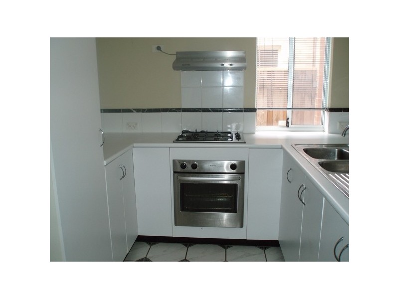 2/1 Waverley Street, Dianella WA 6059