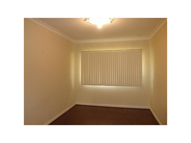 17 Poynings Street, Westminster WA 6061