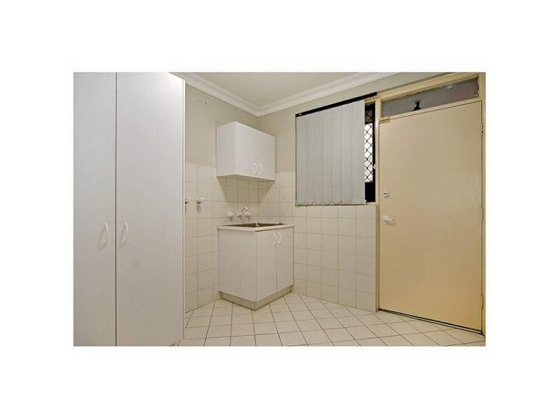 34 Elabana Crescent, Dianella WA 6059