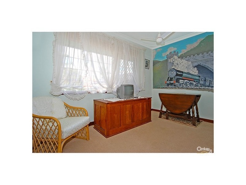 6 Kensington Avenue, Dianella WA 6059