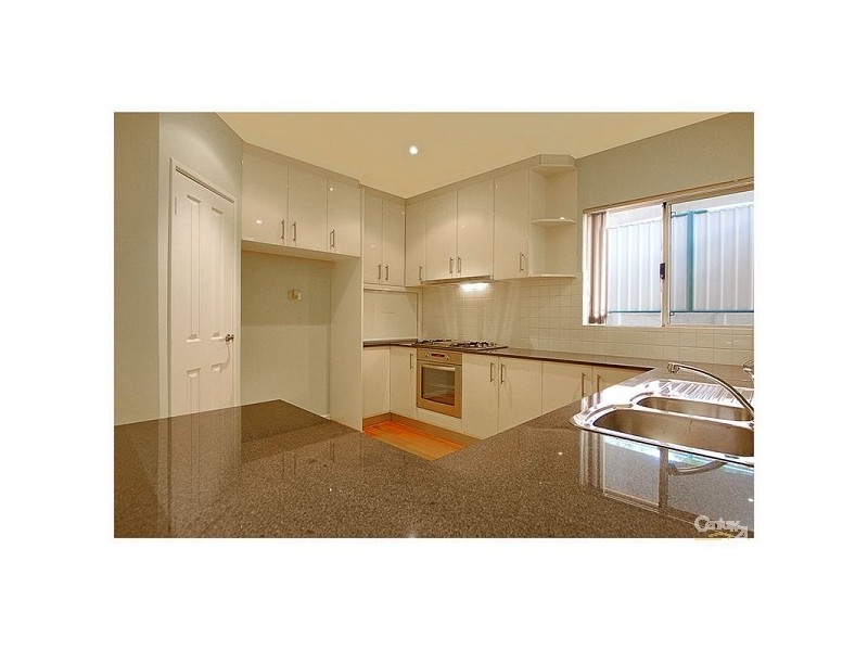 13a The Strand, Bayswater WA 6053