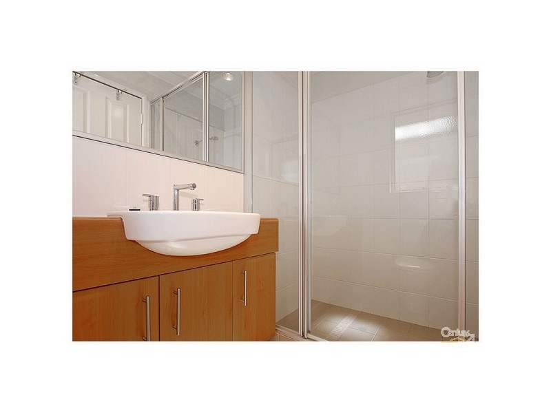 13a The Strand, Bayswater WA 6053