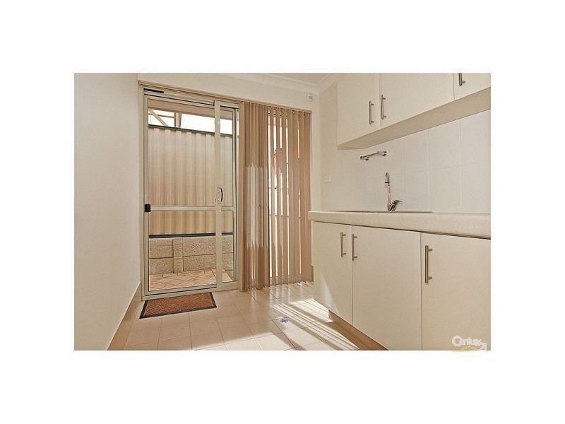 13a The Strand, Bayswater WA 6053