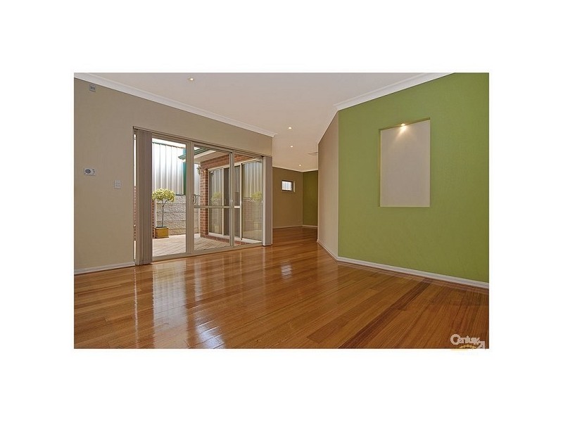 13a The Strand, Bayswater WA 6053