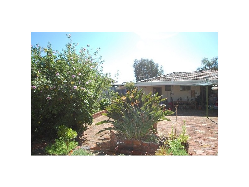 233 Wellington Road, Dianella WA 6059