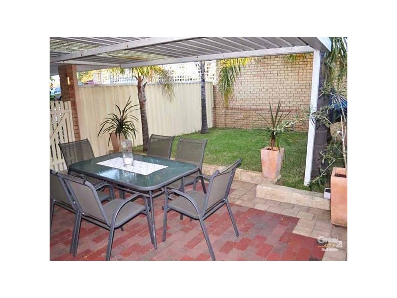 16a Canada Street, Dianella WA 6059