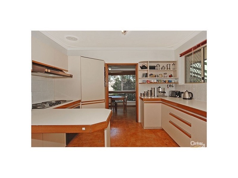 616 Light Street, Dianella WA 6059