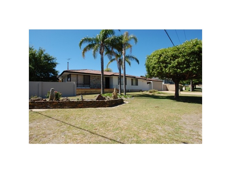 1 Davena Street, Dianella WA 6059