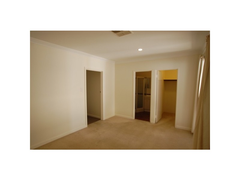 1 Davena Street, Dianella WA 6059