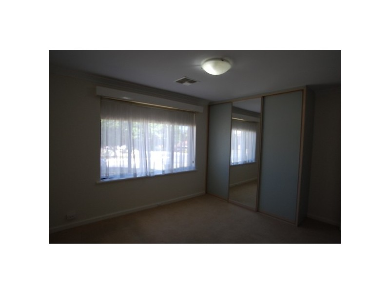 1 Davena Street, Dianella WA 6059