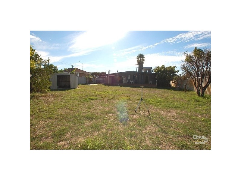 89 Rosher Road, Lockridge WA 6054