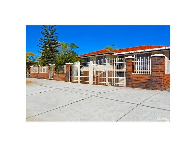 263 Grand Promenade, Dianella WA 6059