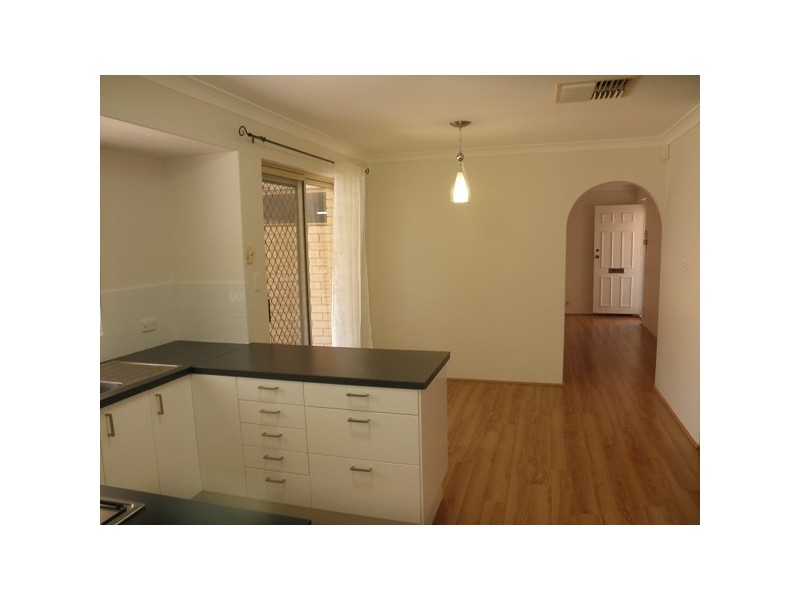 2/30 Moldavia Street, Tuart Hill WA 6060