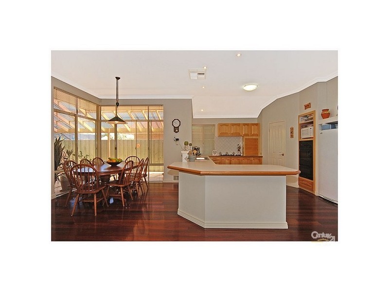 7 Asheville Parade, Landsdale WA 6065