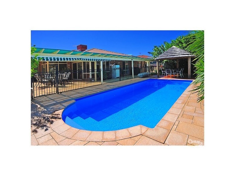 7 Asheville Parade, Landsdale WA 6065