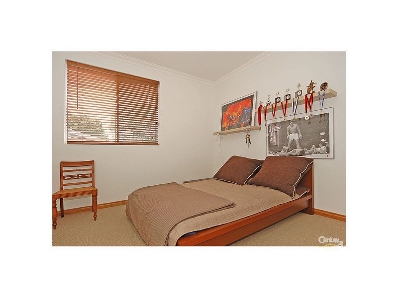 13 Derril Avenue, Dianella WA 6059