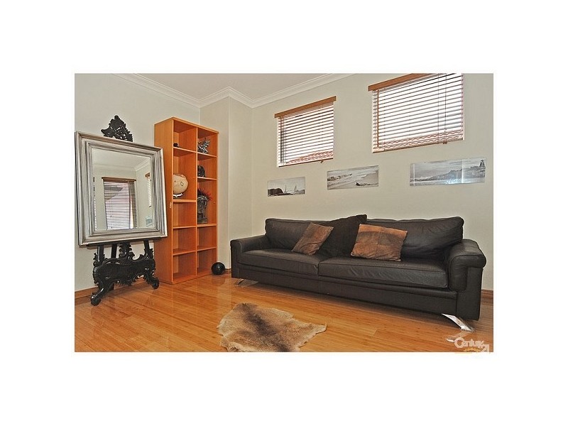 13 Derril Avenue, Dianella WA 6059