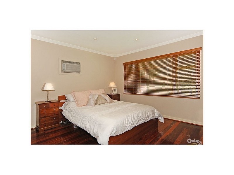 55 Kensington Avenue, Dianella WA 6059