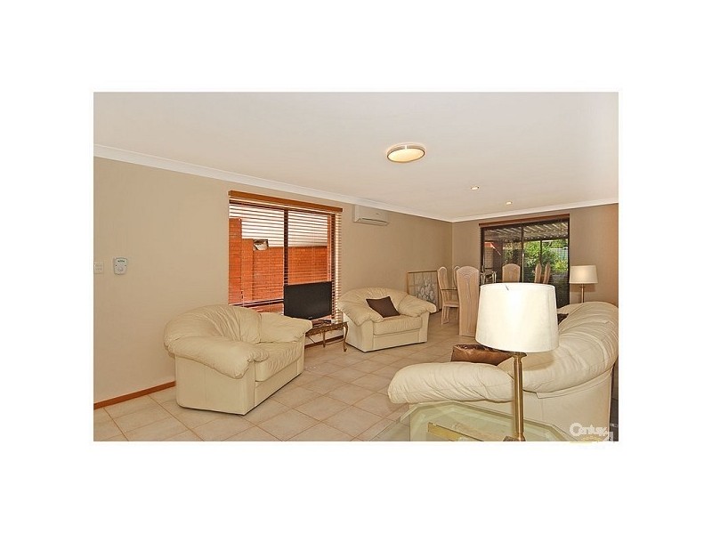 2 Dreyfus Place, Dianella WA 6059