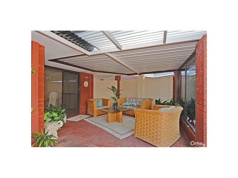 2 Dreyfus Place, Dianella WA 6059