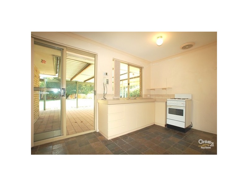 125 Bottlebrush Drive, Kiara WA 6054