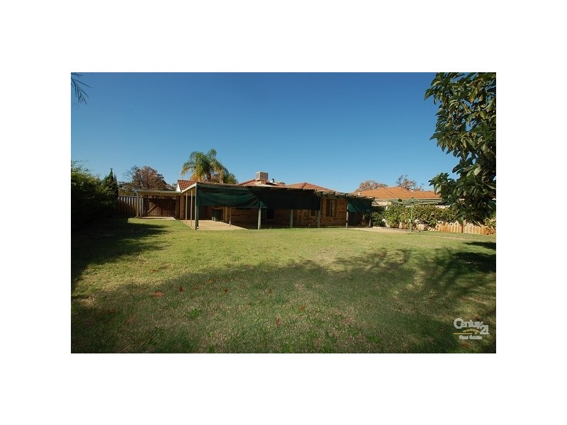 125 Bottlebrush Drive, Kiara WA 6054