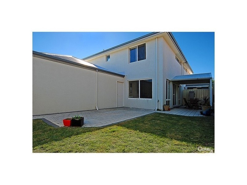 103D Sixth Avenue, Inglewood WA 6052