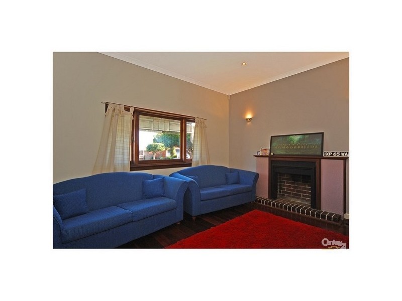 32 Toowong Street, Bayswater WA 6053