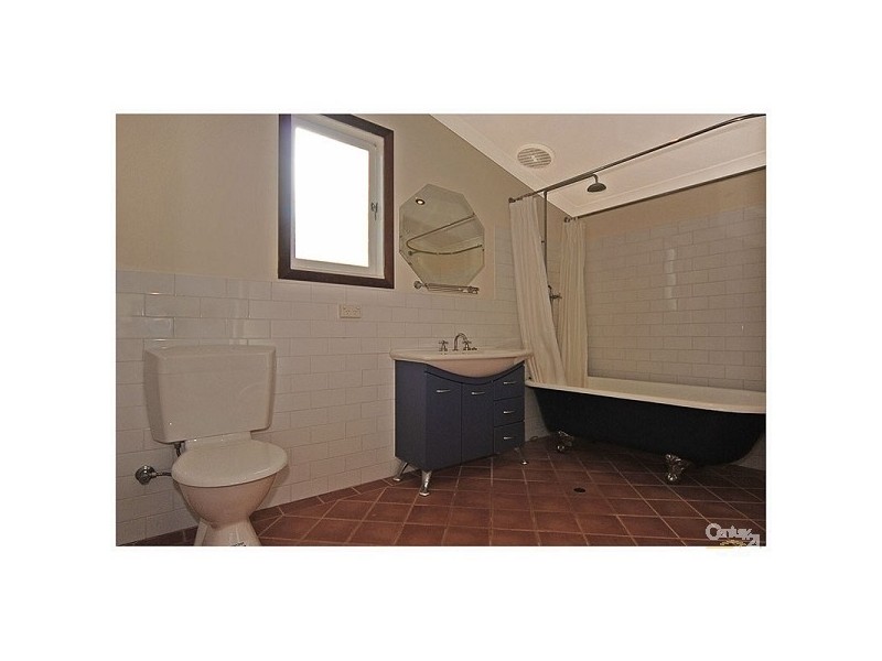 32 Toowong Street, Bayswater WA 6053