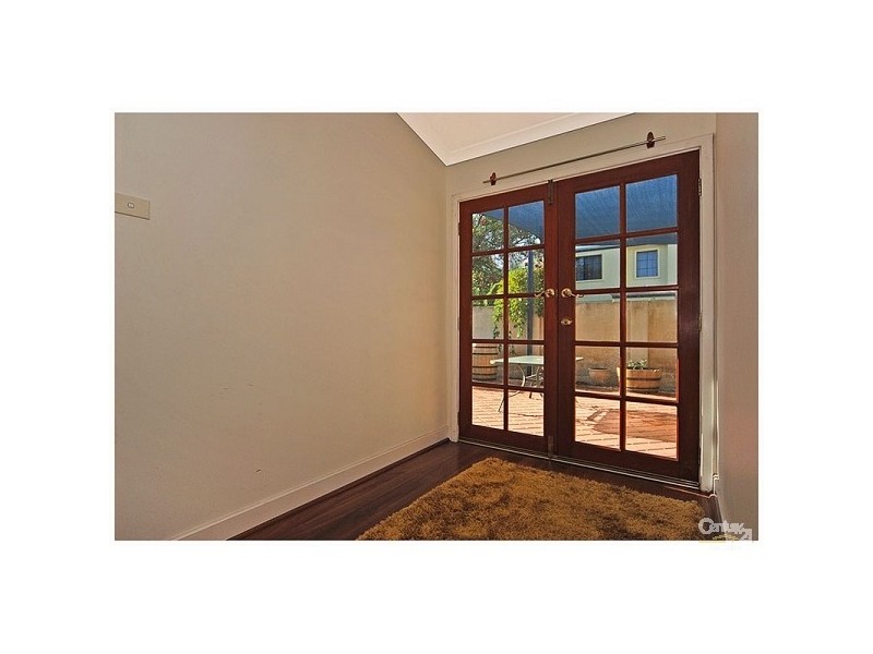 32 Toowong Street, Bayswater WA 6053