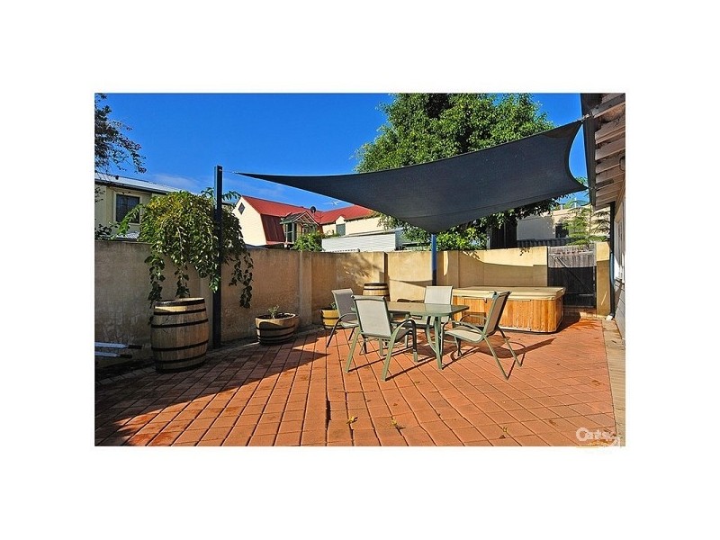 32 Toowong Street, Bayswater WA 6053