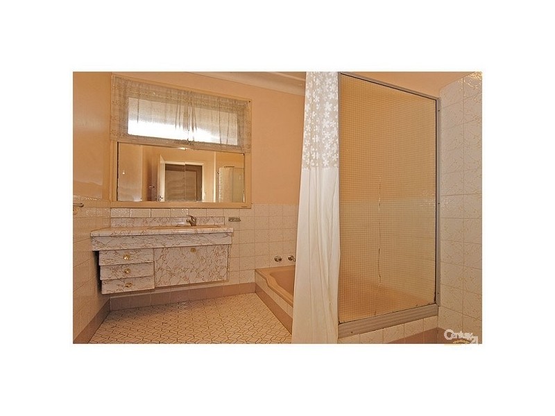 12 Kensington Avenue, Dianella WA 6059