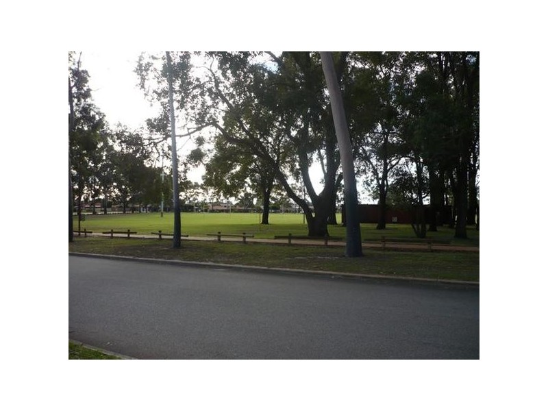 25 Alderhurst Crescent, Bayswater WA 6053